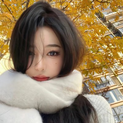 赛马女孩